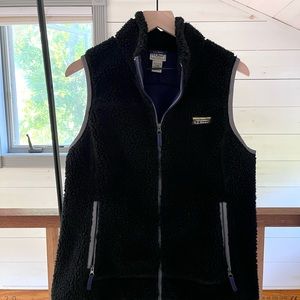 LL Bean Black Vest size large